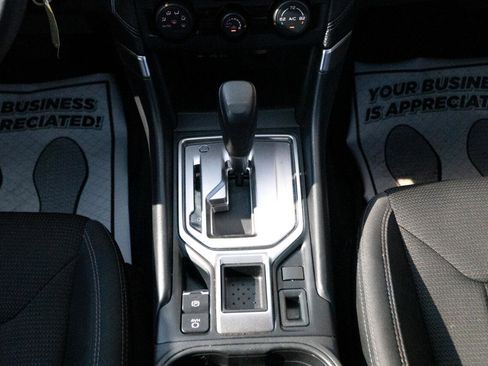 Used 2021 Subaru Forester image 29