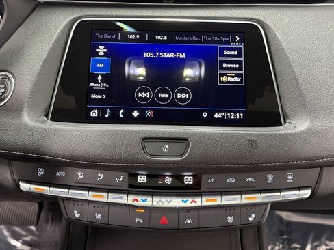 Used 2019 Cadillac XT4 Premium Luxury image 19