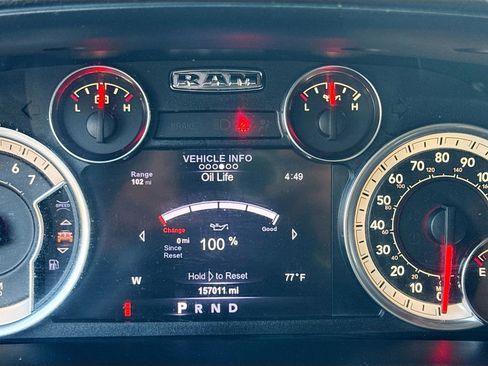 Used 2017 RAM 1500 Laramie image 13