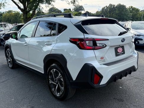 Used 2024 Subaru Crosstrek 2.0i Premium AWD/4WD image 8