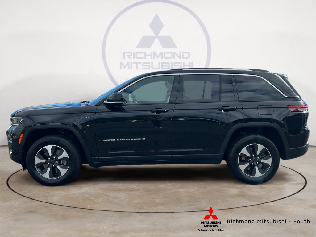 Used 2024 Jeep Grand Cherokee Limited 4xe AWD/4WD image 6