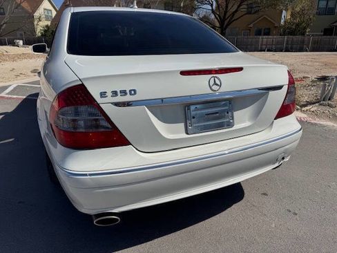 Used 2008 Mercedes-Benz E 350 Sedan image 12