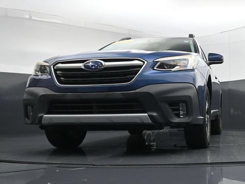 Used 2020 Subaru Outback Limited w/ Popular Package #2 AWD/4WD image 36