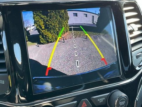 Used 2022 Jeep Grand Cherokee Limited image 14