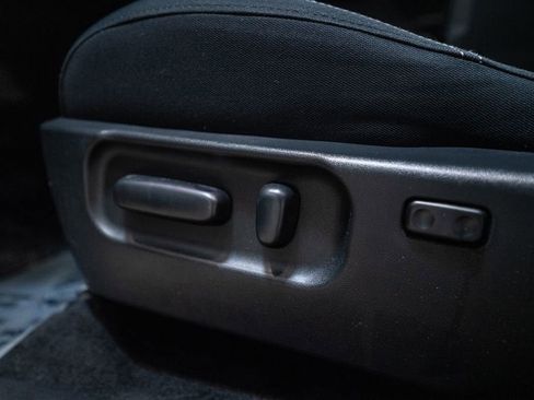 Certified 2023 Toyota Tacoma TRD Sport image 25