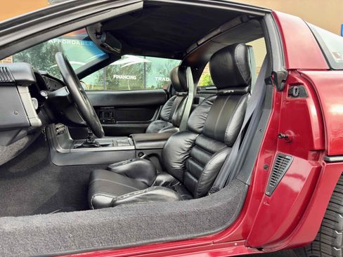 Used 1990 Chevrolet Corvette Coupe image 54