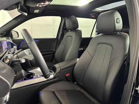 Certified 2024 Mercedes-Benz GLB 250 4MATIC image 26