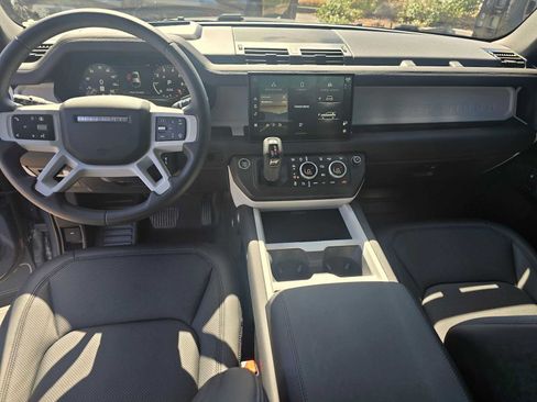 Used 2025 Land Rover Defender 110 S AWD/4WD image 19