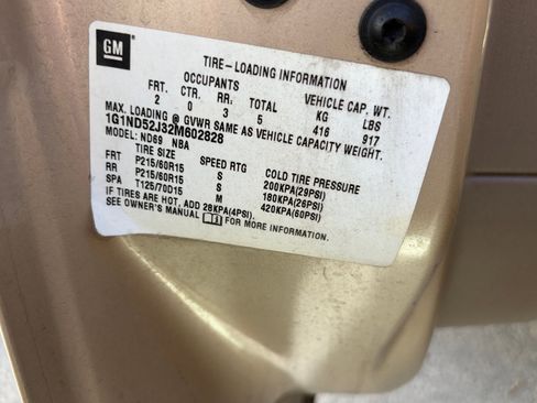 Used 2002 Chevrolet Malibu V6 w/ Preferred Equipment Group 1 image 10