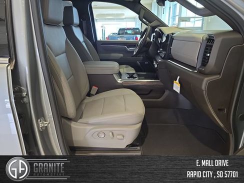 New 2026 GMC Sierra 2500 SLT w/ SLT Premium Package AWD/4WD image 39