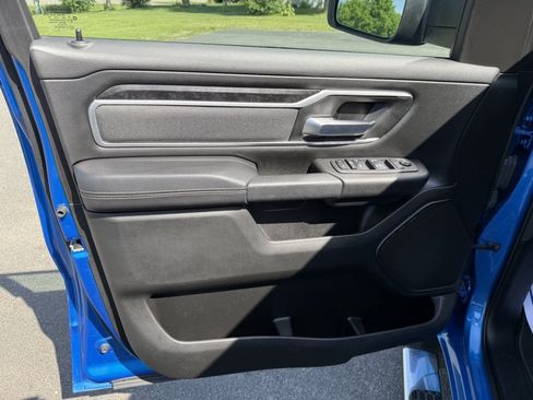 Used 2022 RAM 1500 Big Horn AWD/4WD image 18