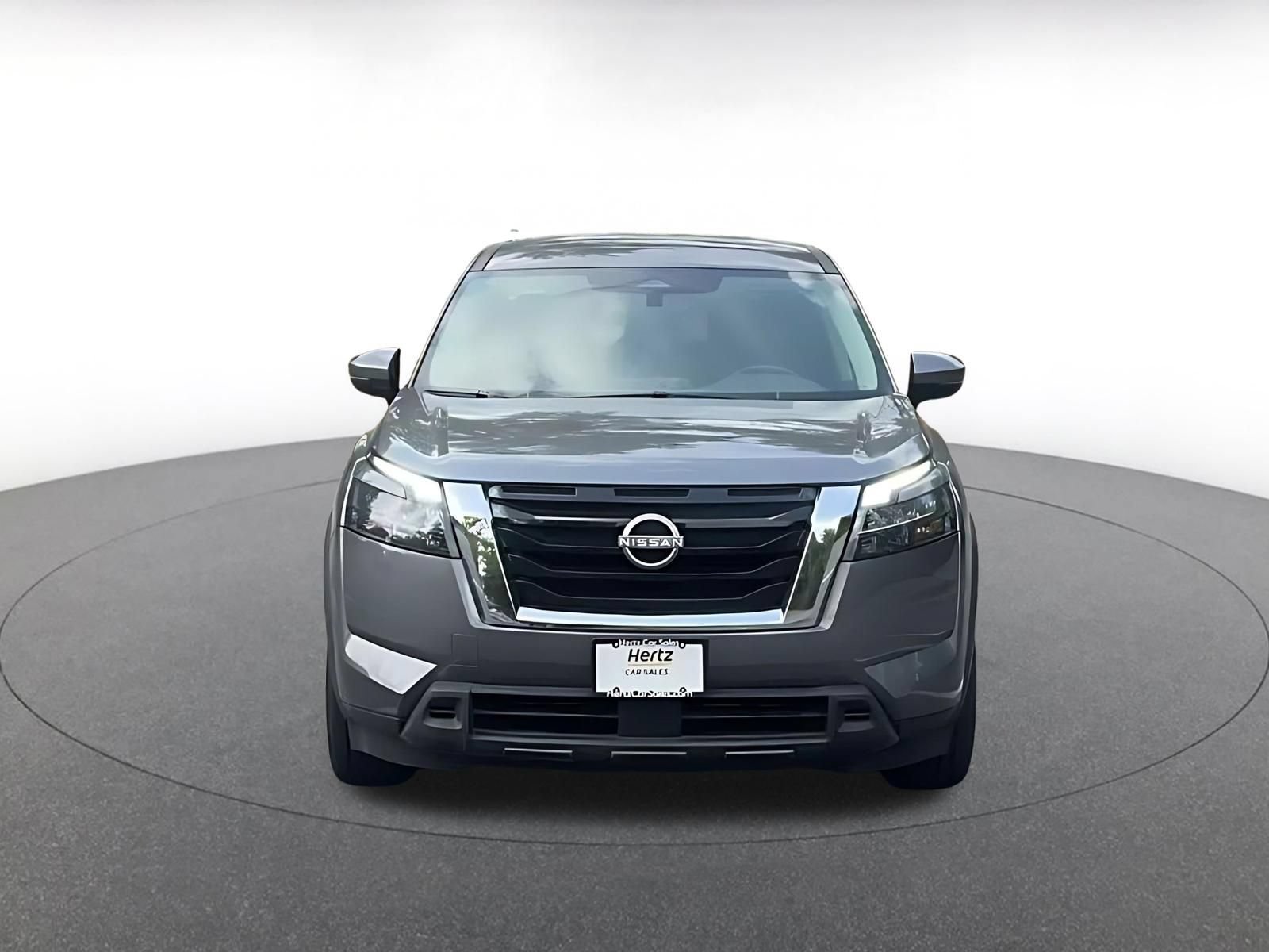 Used 2025 Nissan Pathfinder SV AWD/4WD image 4