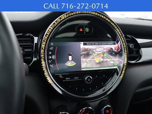 Used 2023 MINI Cooper 2-Door Hardtop image 22