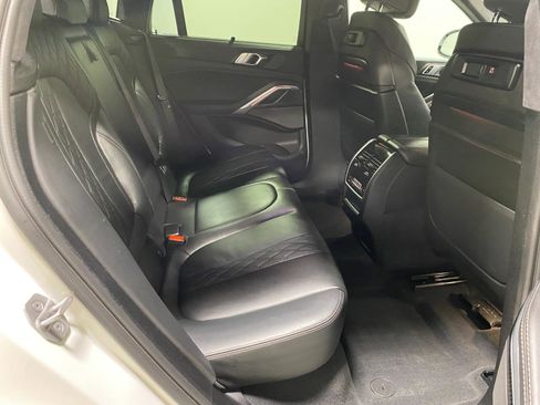Used 2022 BMW X6 M50i w/ Executive Package image 13
