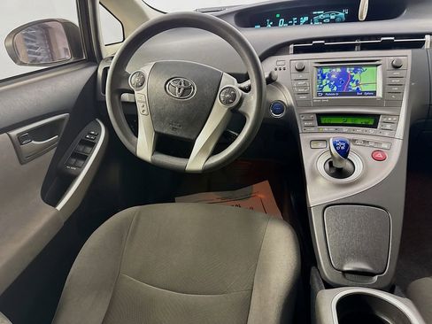 Used 2015 Toyota Prius Prime Plug-In Hybrid image 26