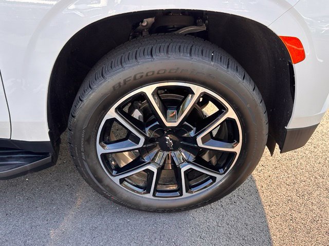 Used 2022 Chevrolet Tahoe RST AWD/4WD image 14