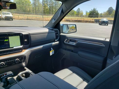 New 2026 Chevrolet Silverado 1500 LT image 37