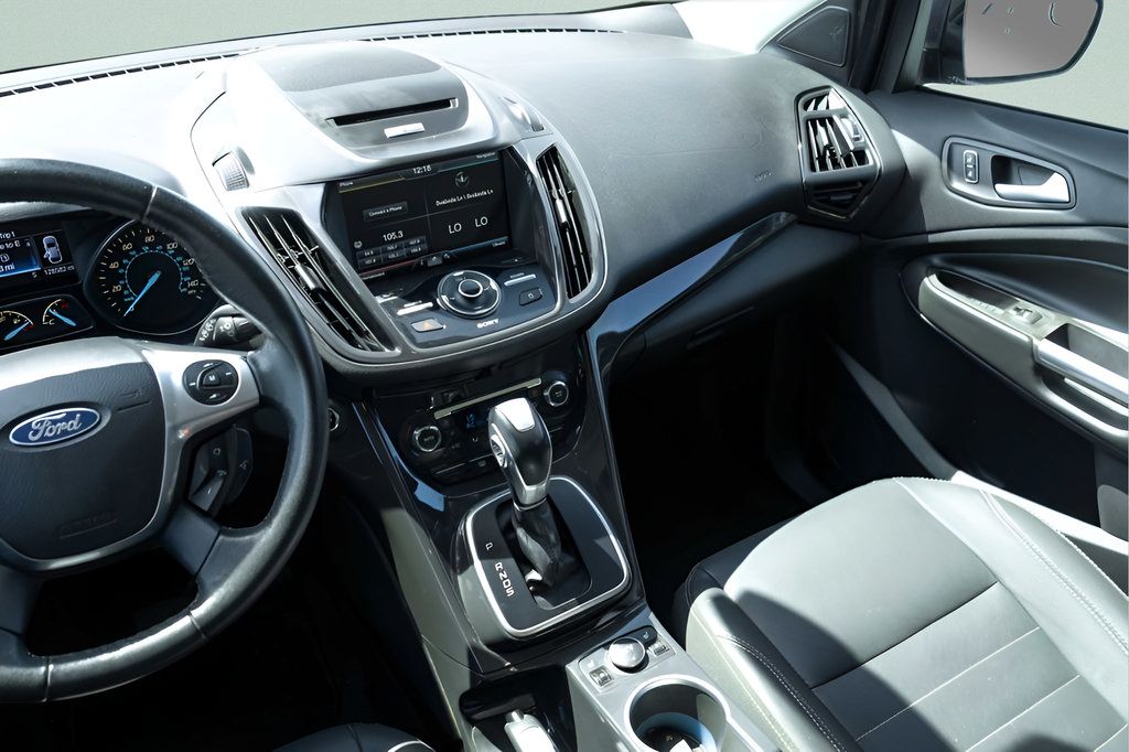 Used 2014 Ford Escape Titanium FWD image 17