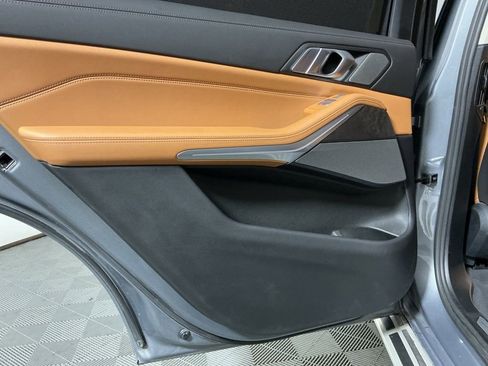 Certified 2023 BMW X7 xDrive40i w/ Premium Package image 24