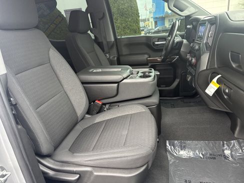 Used 2021 Chevrolet Silverado 1500 RST image 18