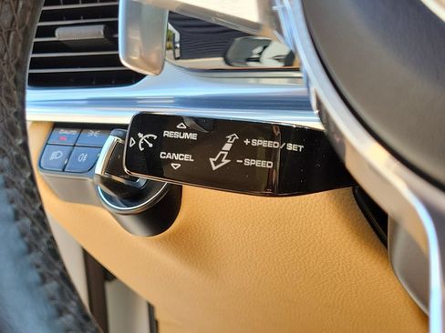 Certified 2019 Porsche Panamera RWD image 38