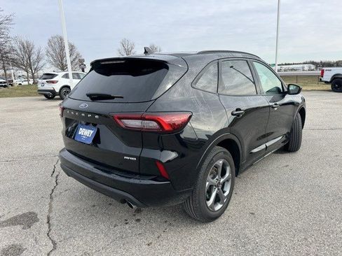 Used 2024 Ford Escape ST-Line image 8