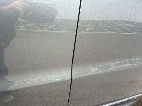 Used 2015 Land Rover Range Rover Sport SE image 5