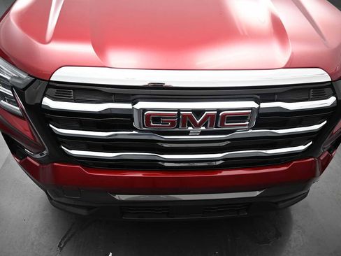 Used 2026 GMC Terrain Elevation w/ Elevation Premium Package FWD image 18