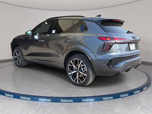 New 2026 Audi Q3 quattro 2.0T AWD/4WD image 7