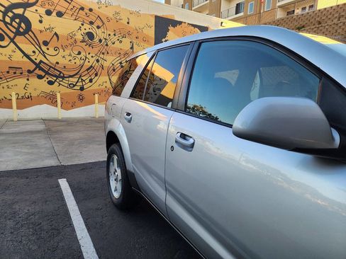 Used 2005 Saturn Vue AWD V6 w/ Comfort Pkg image 35