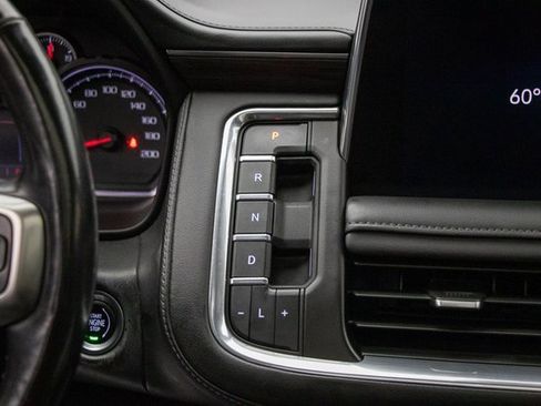 Used 2021 Chevrolet Tahoe Z71 image 25