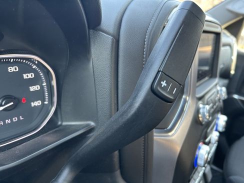 Used 2020 GMC Sierra 1500 SLE w/ SLE Value Package image 46