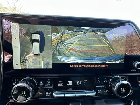 New 2026 Toyota Highlander Platinum image 27