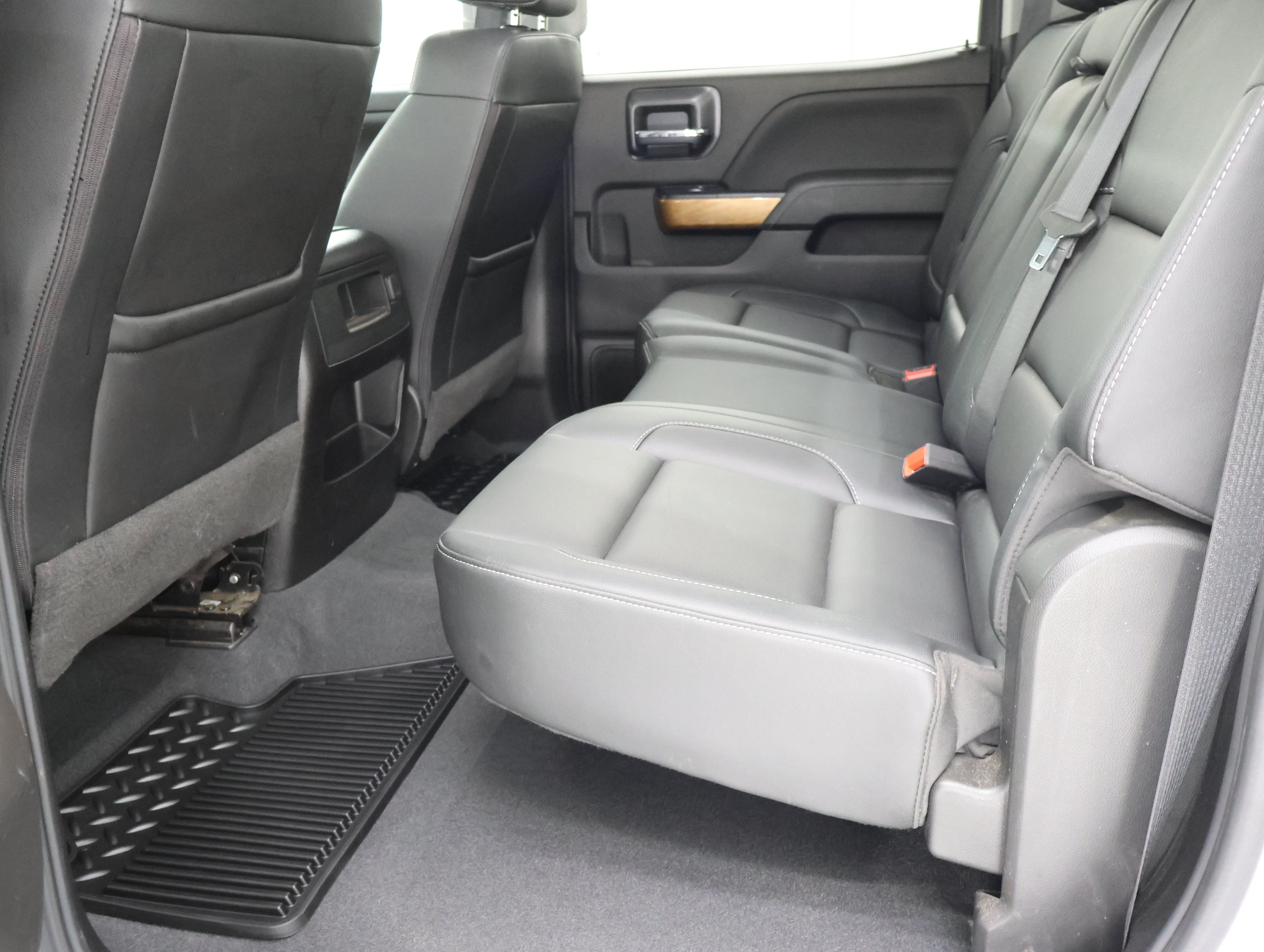 Used 2019 Chevrolet Silverado 3500 LTZ w/ Duramax Plus Package AWD/4WD image 9