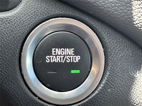 Used 2023 Chevrolet Equinox LT FWD image 23
