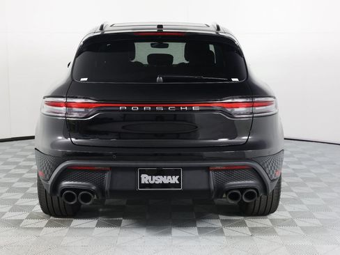 Certified 2026 Porsche Macan AWD/4WD image 6