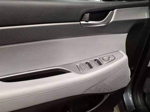 Used 2021 Hyundai Palisade SEL w/ Convenience Package AWD/4WD image 7