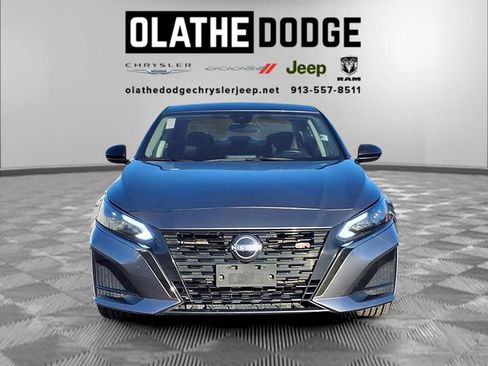 Used 2024 Nissan Altima 2.5 SR image 30