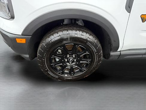 Used 2025 Ford Bronco Sport Badlands AWD/4WD image 27