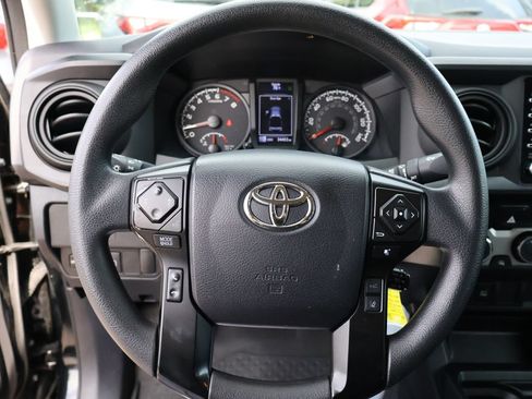 Used 2023 Toyota Tacoma SR AWD/4WD image 24