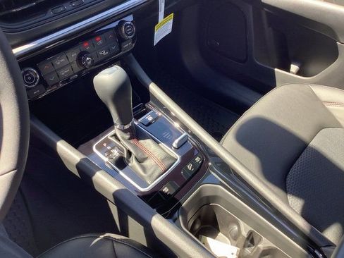 New 2025 Jeep Compass Trailhawk w/ Sun & Sound Group image 18