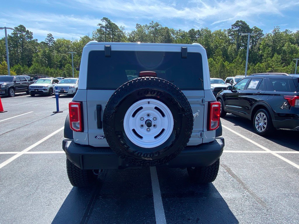 New 2026 Ford Bronco Heritage Edition AWD/4WD image 5