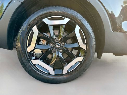 Used 2025 Kia Telluride S AWD/4WD image 34