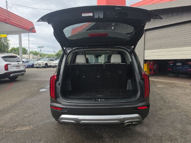 Used 2021 Kia Telluride EX w/ EX Premium Package AWD/4WD image 11