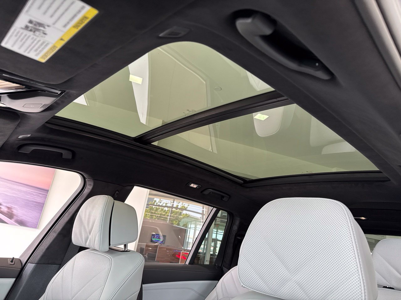 New 2027 BMW X7 xDrive40i AWD/4WD image 16
