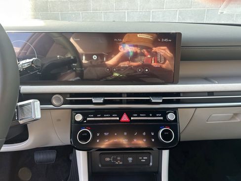 New 2026 Hyundai Tucson Limited AWD/4WD image 19