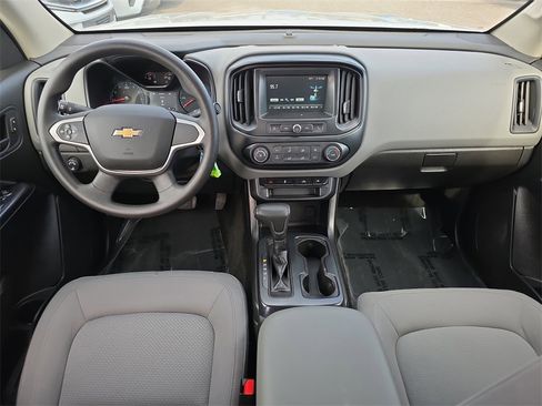 Used 2018 Chevrolet Colorado W/T w/ WT Convenience Package image 14
