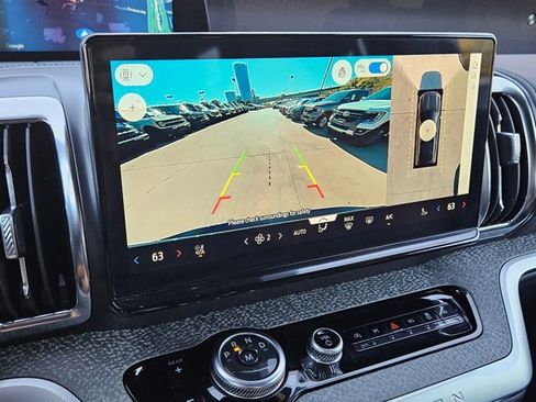 Used 2025 Ford Expedition Tremor image 14