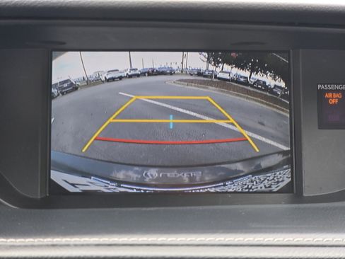 Used 2016 Lexus ES 350 w/ Luxury Package w/Wood Trim FWD image 20