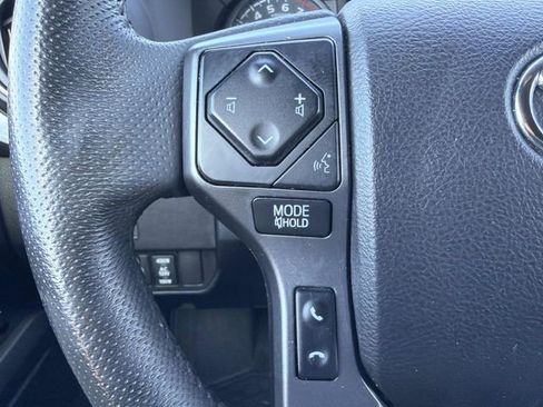 Used 2021 Toyota Tacoma TRD Sport w/ Technology Package image 25